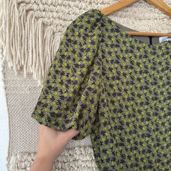 Love Whit Green Floral Puff Sleeve Dress - Picture 5 of 7